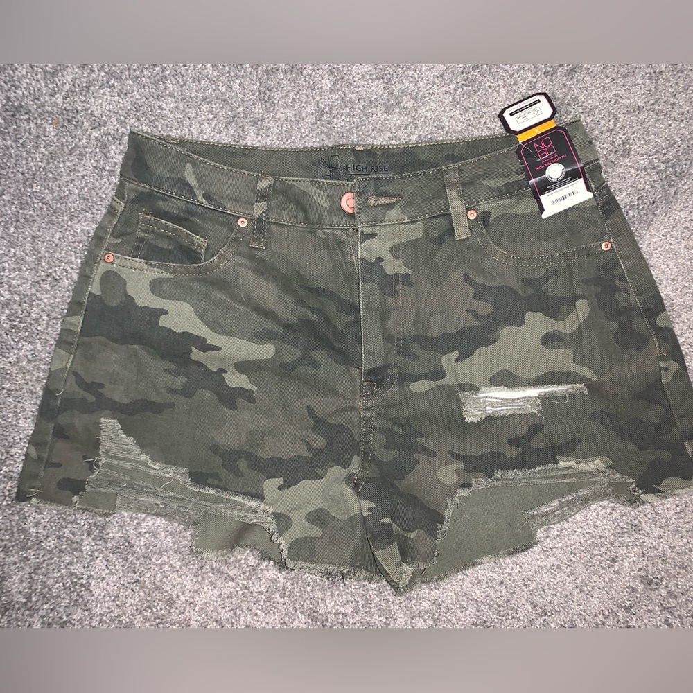 NOBO Green Cargo Shorts Modern Camouflage Design